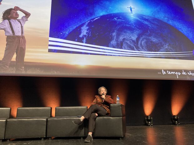 Teresa Robles Congrès Hypnose Paris 2025 amphi